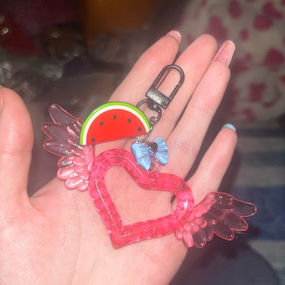 SOLD NEW Pink Heart Wing Keychain with Watermelon and Bow charms - Picture 3 of 3